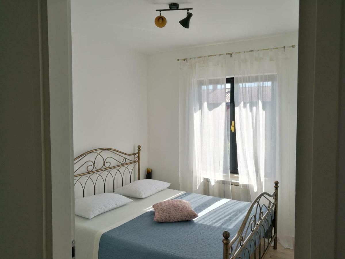Apartment Gabi 2 Umag Bagian luar foto